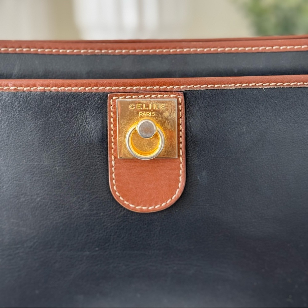 Celine Vintage Triomphe  Black Leather Clutch Bag - Picture 5 of 16